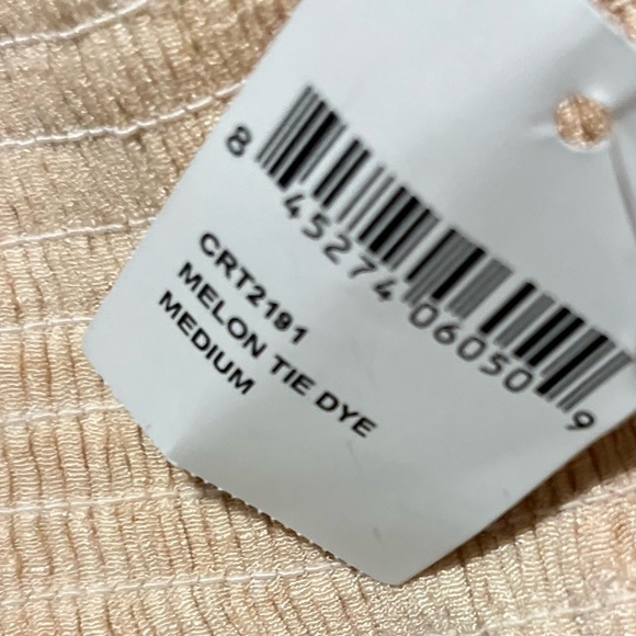 Elan Crochet Cover Up Set - Picture 12 of 13